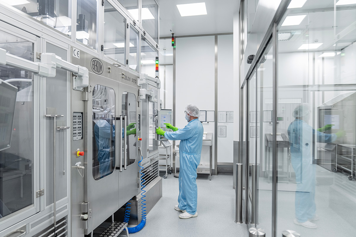 Pharma packaging produced in GMP C cleanroom Pharma packaging produced in GMP C cleanroom
