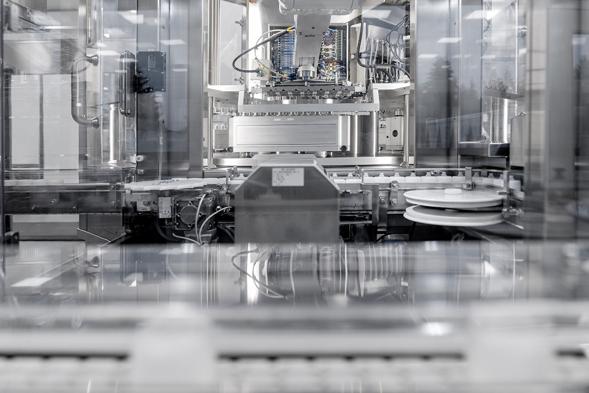 Cleanroom production stainless steel surfaces Cleanroom production stainless steel surfaces